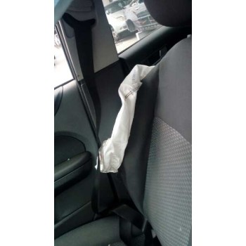 ford focus berlina (cap) del año 2005