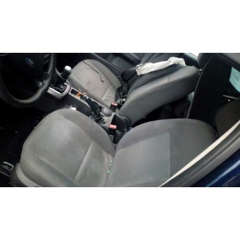 ford focus berlina (cap) del año 2005