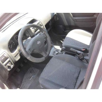 opel astra g berlina del año 2002