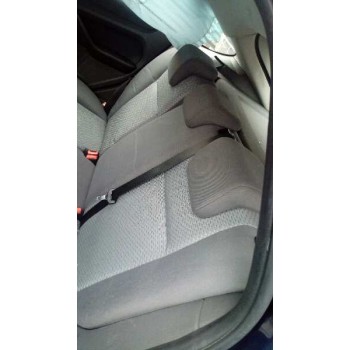 ford focus berlina (cap) del año 2005