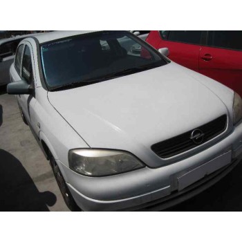 opel astra g berlina del año 2002