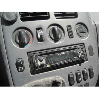 mercedes-benz vito (w638) combi del año 2001