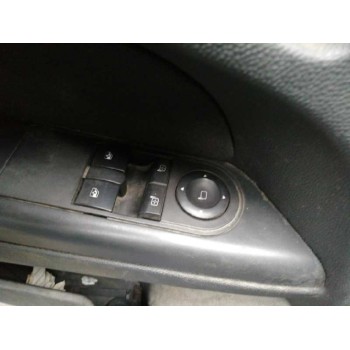 opel astra h berlina del año 2006