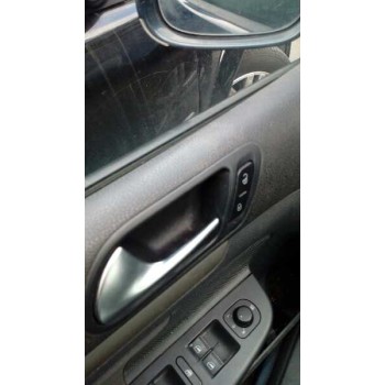 volkswagen golf v berlina (1k1) del año 2008