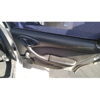 citroën xsara berlina del año 2000