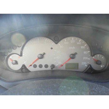 ford focus berlina (cak) del año 2004