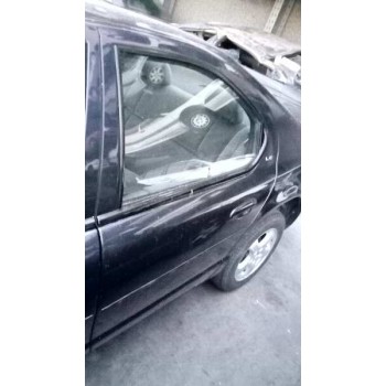 chrysler stratus berlina (ja) del año 2000