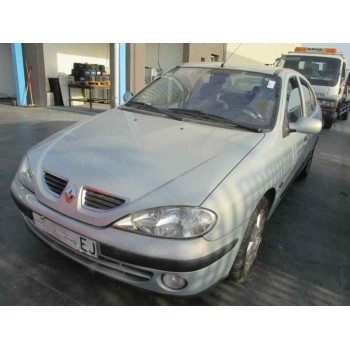 renault megane i classic (la0) del año 2000