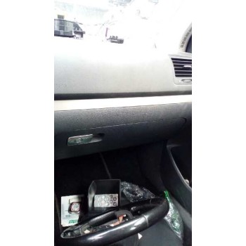 volkswagen golf v berlina (1k1) del año 2008