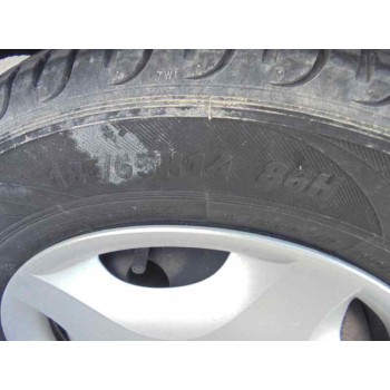 ford focus berlina (cak) del año 2004