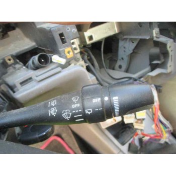 nissan primera berlina (p11) del año 2002