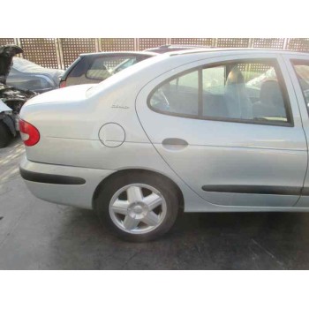renault megane i classic (la0) del año 2000
