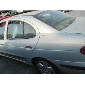 renault megane i classic (la0) del año 2000