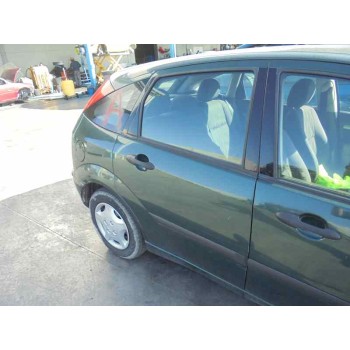 ford focus berlina (cak) del año 2004