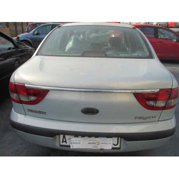 renault megane i classic (la0) del año 2000