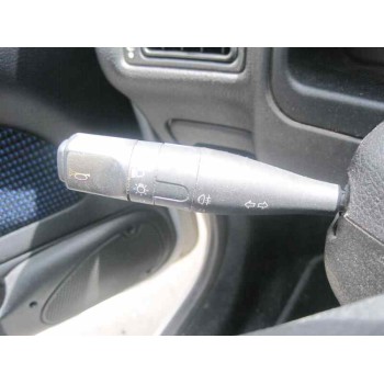 peugeot 106 (s2) del año 2001