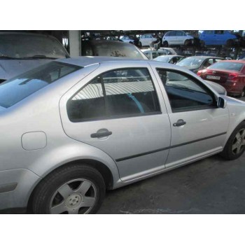 volkswagen bora berlina (1j2) del año 2001