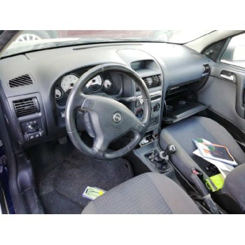 opel astra g berlina del año 2003