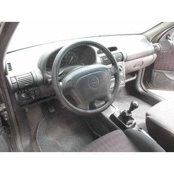opel corsa b del año 1996