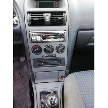 opel astra g berlina del año 2003