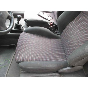 opel corsa b del año 1996