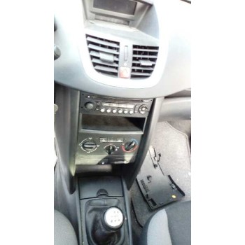 peugeot 207 del año 2006