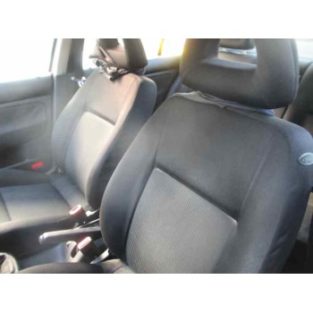 volkswagen bora berlina (1j2) del año 2001