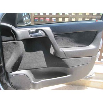 opel astra g berlina del año 2002