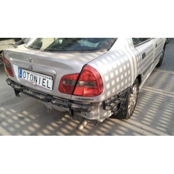 mitsubishi carisma berlina 5 (da0) del año 2003