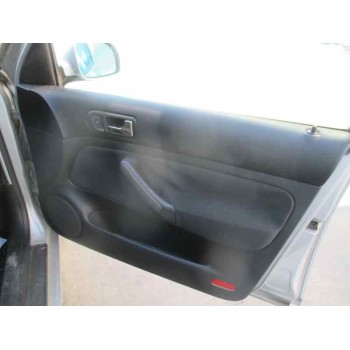 volkswagen bora berlina (1j2) del año 2001