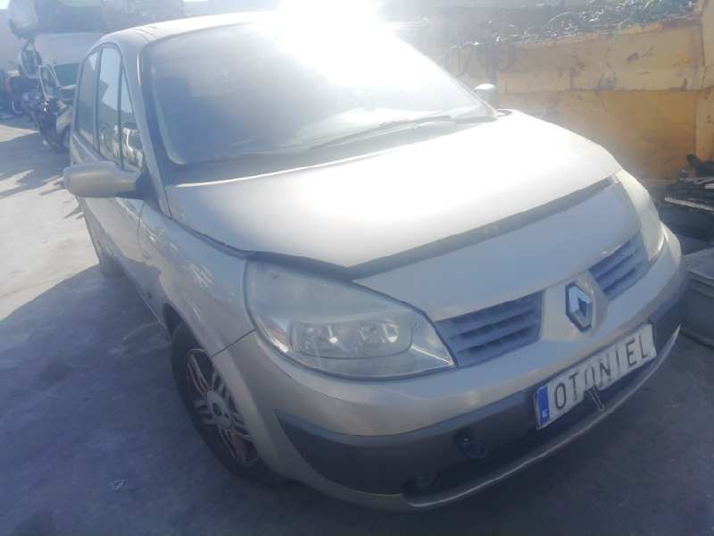 renault scenic ii del año 2006