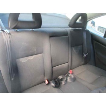 volkswagen bora berlina (1j2) del año 2001