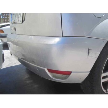 ford focus berlina (cak) del año 2000