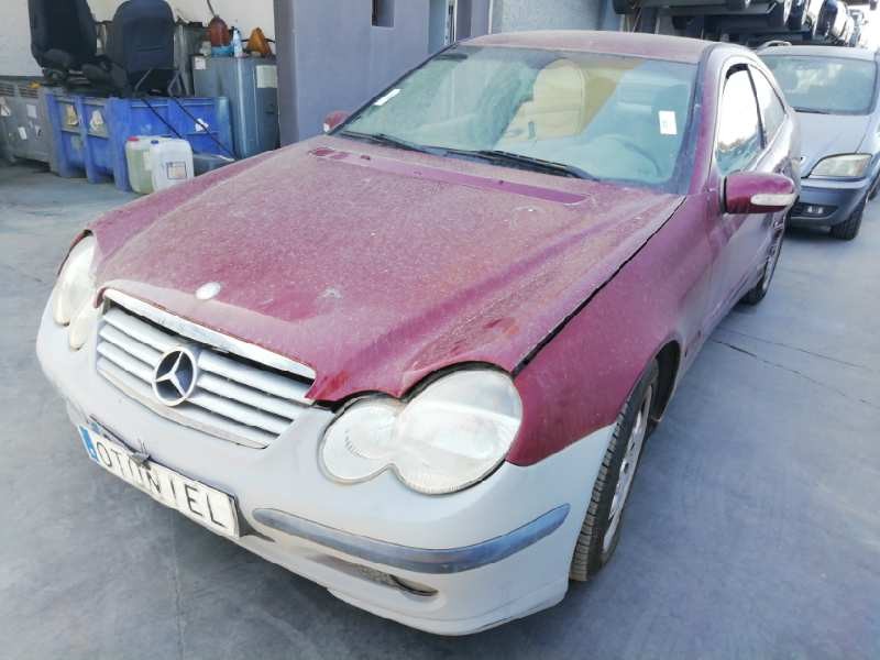 mercedes-benz clase c (w203) sportcoupe del año 2003