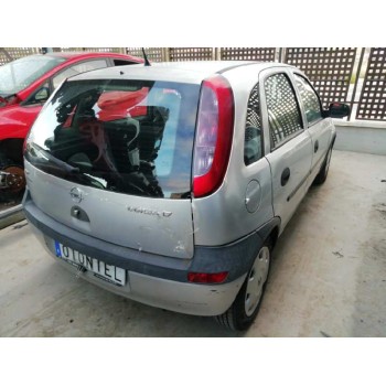 opel corsa c del año 2001