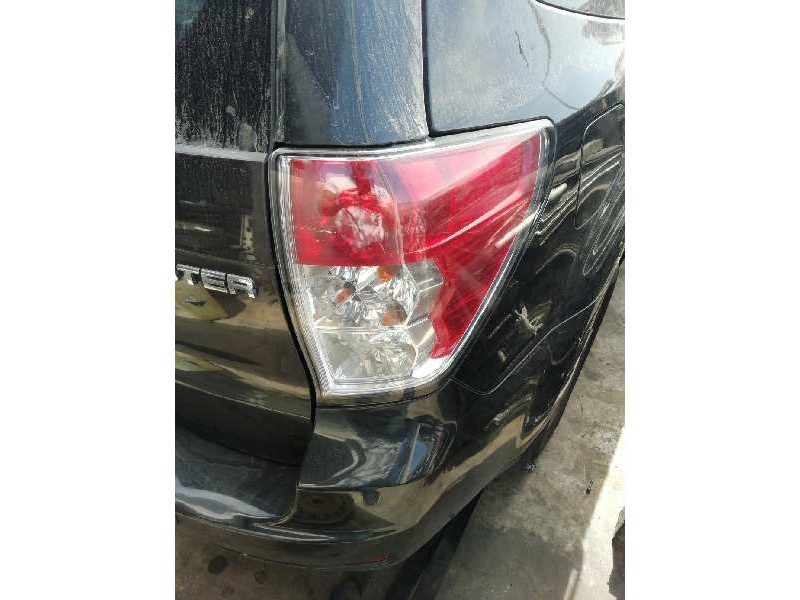 Recambio de piloto trasero derecho para subaru forester s12 executive referencia OEM IAM 22020046  