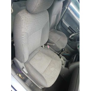 kia rio del año 2004