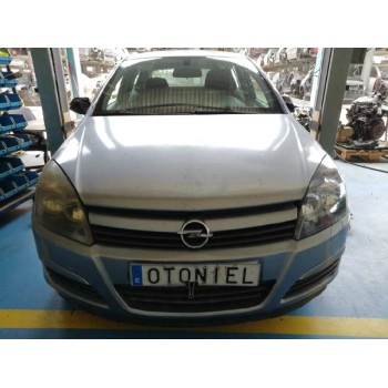 opel astra h berlina del año 2004