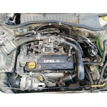 opel corsa c del año 2001