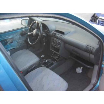 opel corsa b del año 1993
