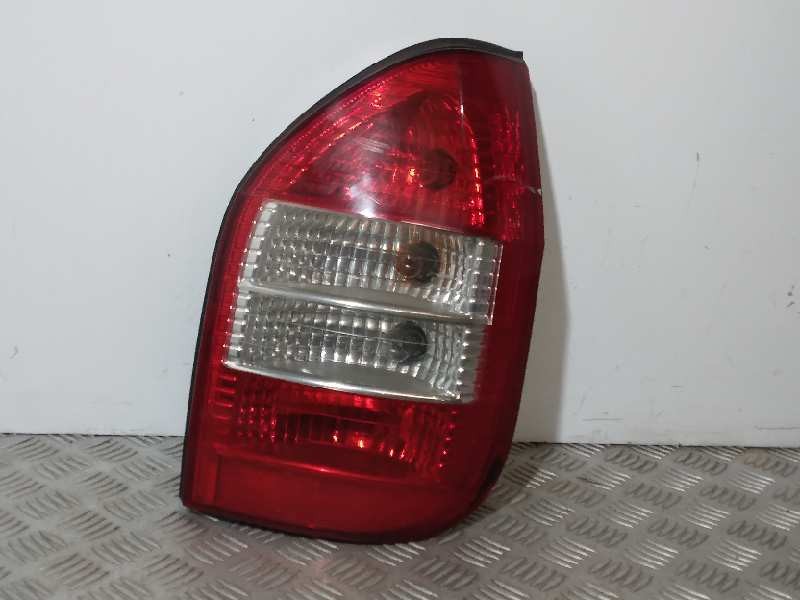 Recambio de piloto trasero derecho para opel zafira a elegance referencia OEM IAM 62281 ROZADO 2ª