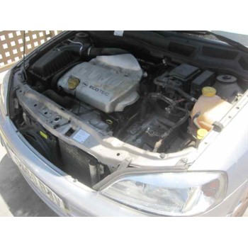 opel astra g berlina del año 2002