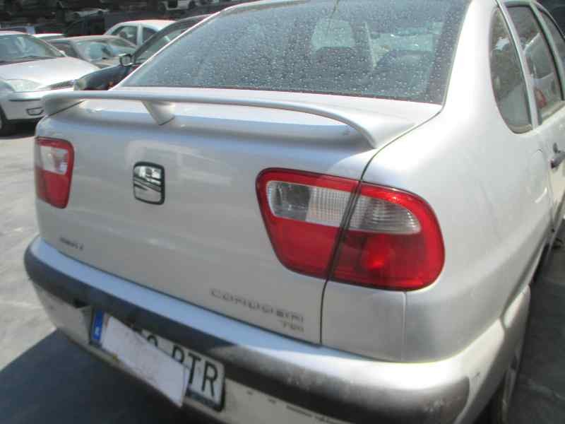 seat cordoba berlina (6k2) del año 2002