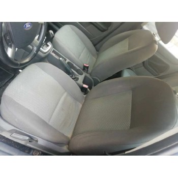 ford focus berlina (cap) del año 2006