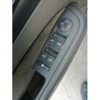 ford focus berlina (cap) del año 2006