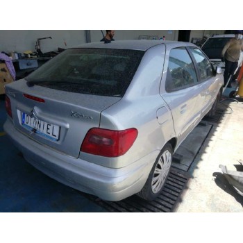 citroën xsara berlina del año 2004