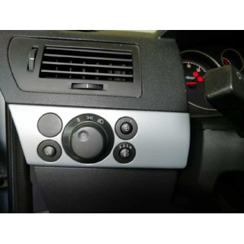 opel astra h berlina del año 2004