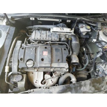 citroën xsara berlina del año 2004