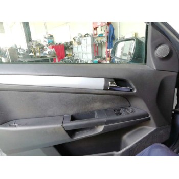 opel astra h berlina del año 2004