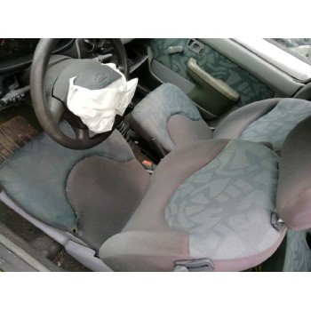 nissan micra (k11) del año 1999